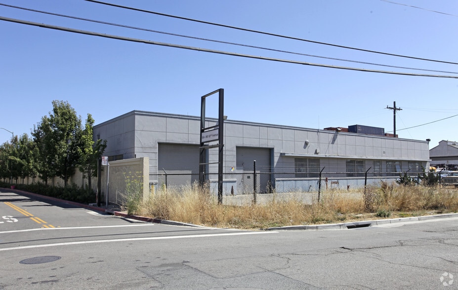 850 92nd Ave, Oakland, CA for lease - Building Photo - Image 3 of 7