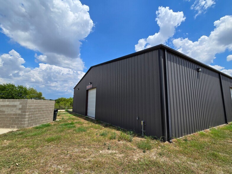 1850 Goforth Rd, Kyle, TX for sale - Building Photo - Image 3 of 12