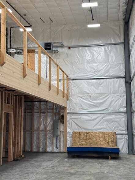 2001 Henson Rd, Mount Vernon, WA à vendre - Photo du bâtiment - Image 3 de 4