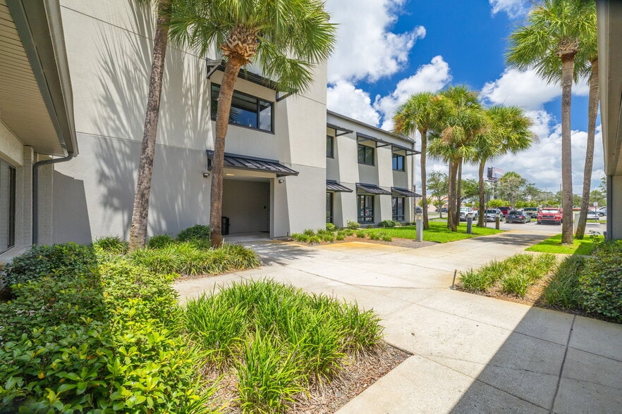 30522 US Highway 19 N, Palm Harbor, FL for lease - Building Photo - Image 3 of 12