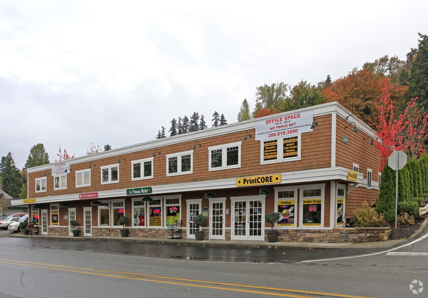 12603-12607 NE Woodinville Dr, Woodinville, WA à louer - Photo du bâtiment - Image 2 de 5