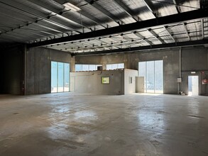 363-365 Old Geelong Rd, Hoppers Crossing for lease Interior Photo- Image 1 of 9