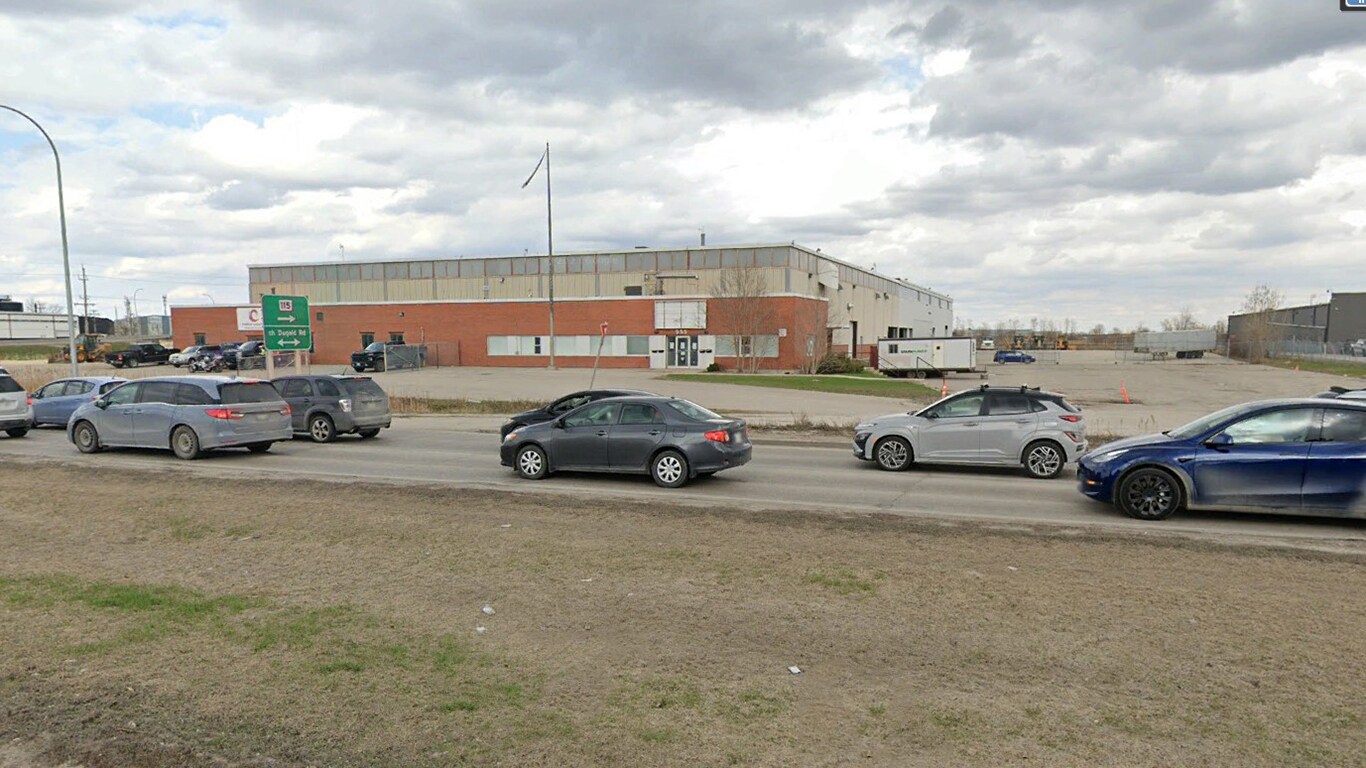 955 Lagimodiere Blvd, Winnipeg, MB à vendre Photo principale- Image 1 de 1