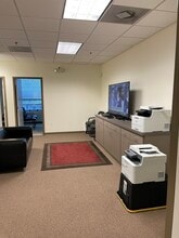 43760 Trade Center Pl, Sterling, VA for lease Interior Photo- Image 2 of 9