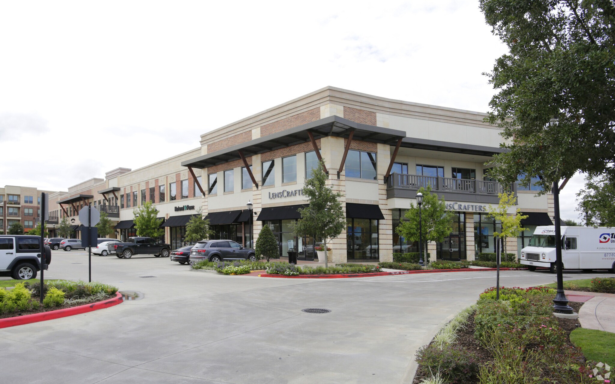 2717 Commercial Center Blvd, Katy, TX à louer Photo principale- Image 1 de 19
