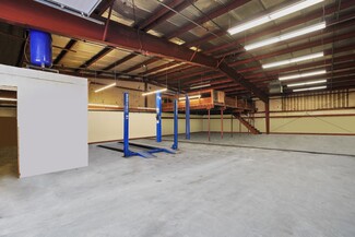 More details for 6 Lark Industrial Pky, Greenville, RI - Industrial for Lease