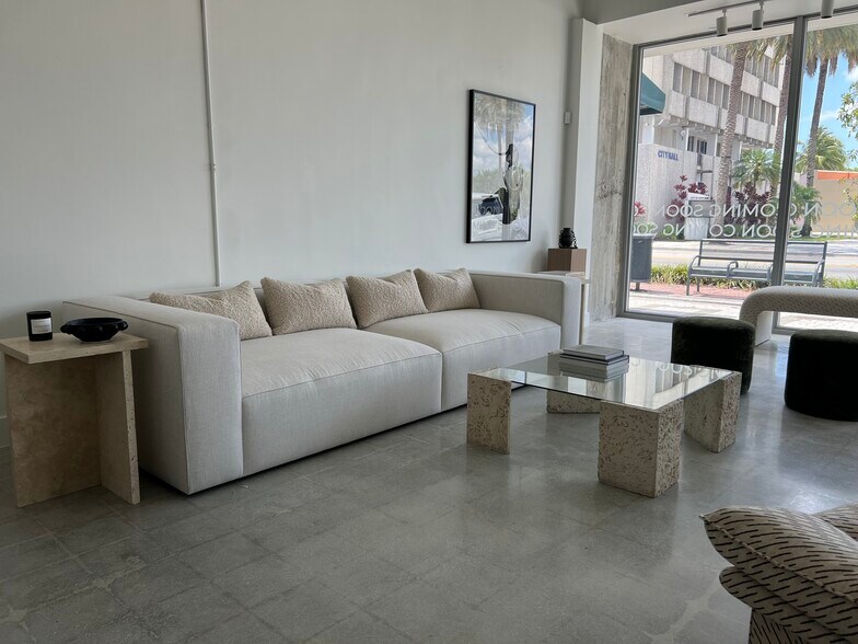 777 NE 125th St, North Miami, FL for lease - Building Photo - Image 3 of 24