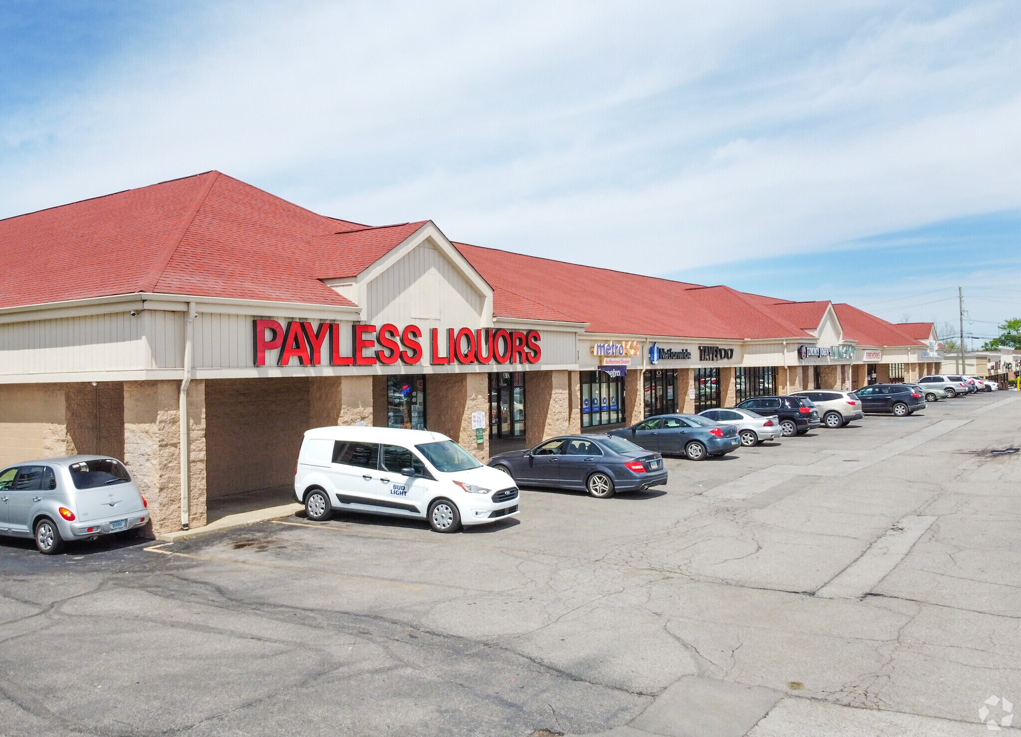 4902-4928 S Emerson Ave, Indianapolis, IN for lease Primary Photo- Image 1 of 6