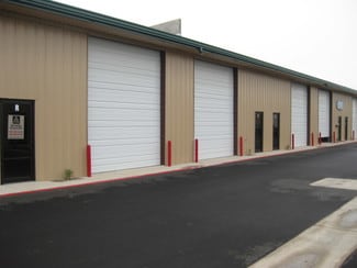 Plus de détails pour 301 Cedar Ave, McAllen, TX - Industriel à louer