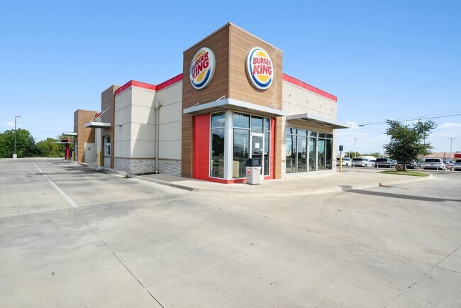 Plus de détails pour 3011 W Washington St, Stephenville, TX - Commerce de détail à vendre