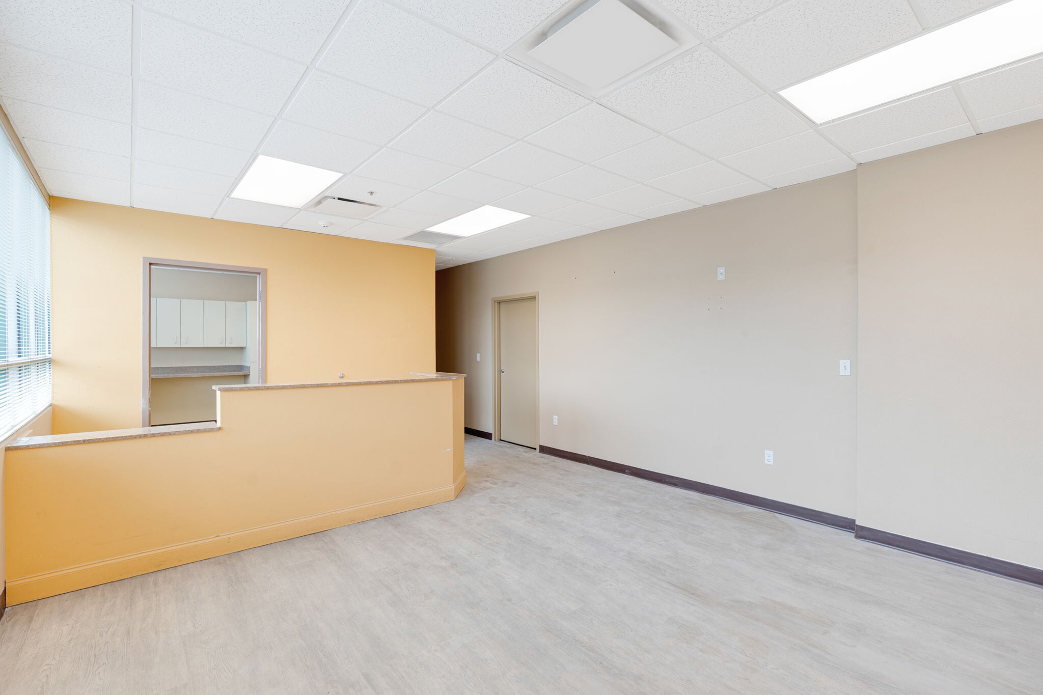 2401 University Pky, Sarasota, FL à louer Photo intérieure- Image 1 de 7