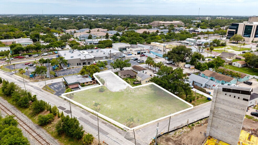 151 1st St NW, Largo, FL à vendre - Aérien - Image 3 de 3