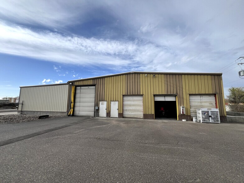 1994 Highland Ave E, Twin Falls, ID for lease - Building Photo - Image 3 of 27