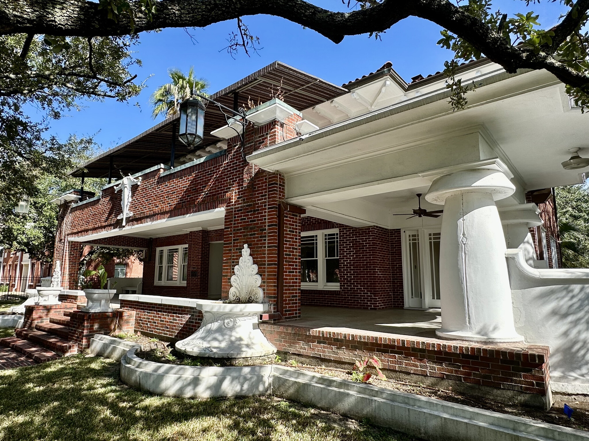 4515 Yoakum Blvd, Houston, TX à vendre Photo principale- Image 1 de 11