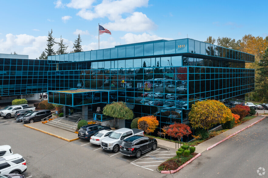 1011 E Main Ave, Puyallup, WA for lease - Building Photo - Image 1 of 13