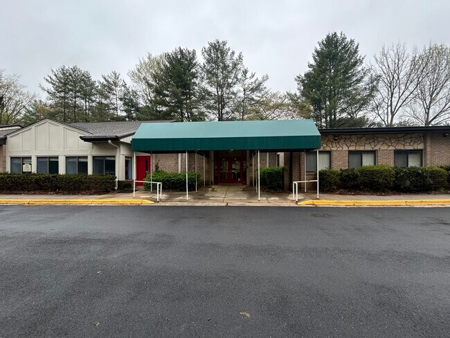 More details for 8507 Emory Grove Rd, Gaithersburg, MD - Retail for Sale