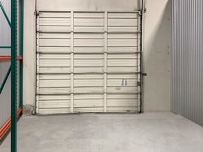 233 E Harris Ave, South San Francisco, CA à louer Photo intérieure- Image 2 de 4