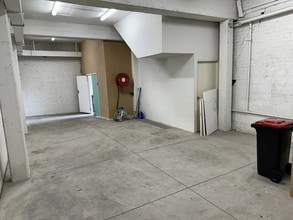 109 Glenferrie Rd, Malvern for lease Interior Photo- Image 2 of 3
