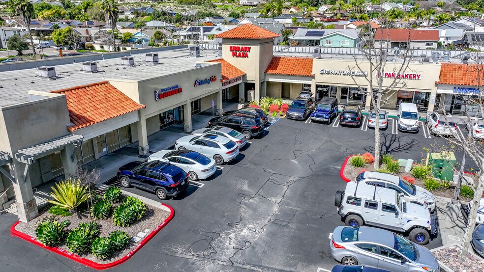 13132-13202 Poway Rd, Poway, CA à louer - Photo du bâtiment - Image 2 de 7