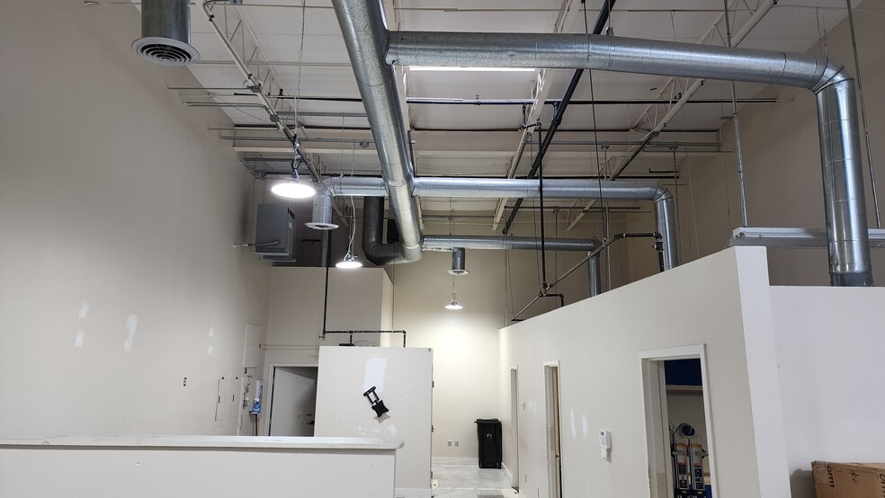 1425 Ellsworth Industrial Dr, Atlanta, GA à louer - Photo du bâtiment - Image 3 de 22