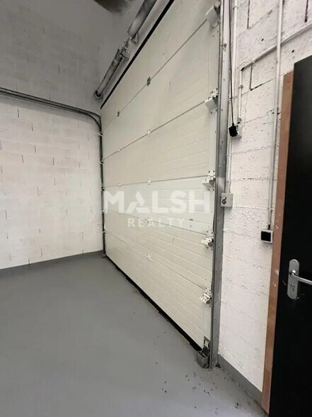 Flex dans Saint-Priest à louer - Photo intérieure - Image 2 de 5