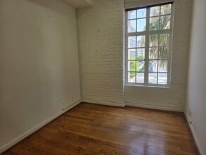 9615 Brighton Way, Beverly Hills, CA for lease Interior Photo- Image 2 of 6