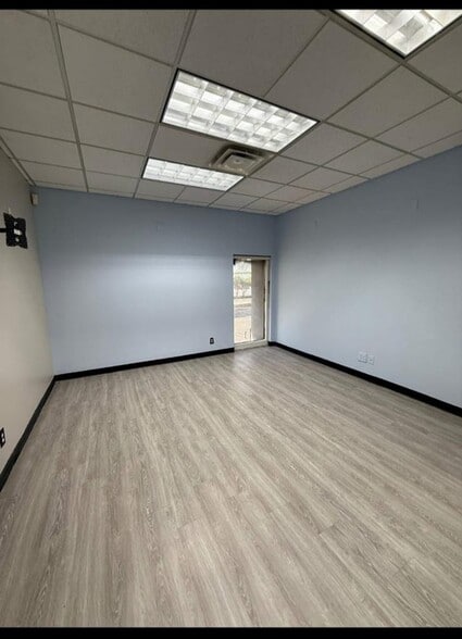 1235 Southlake Cir, Morrow, GA for lease - Building Photo - Image 3 of 13