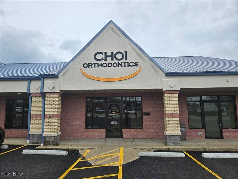 2203 Sunset Blvd, Steubenville, OH for lease - Building Photo - Image 2 of 2