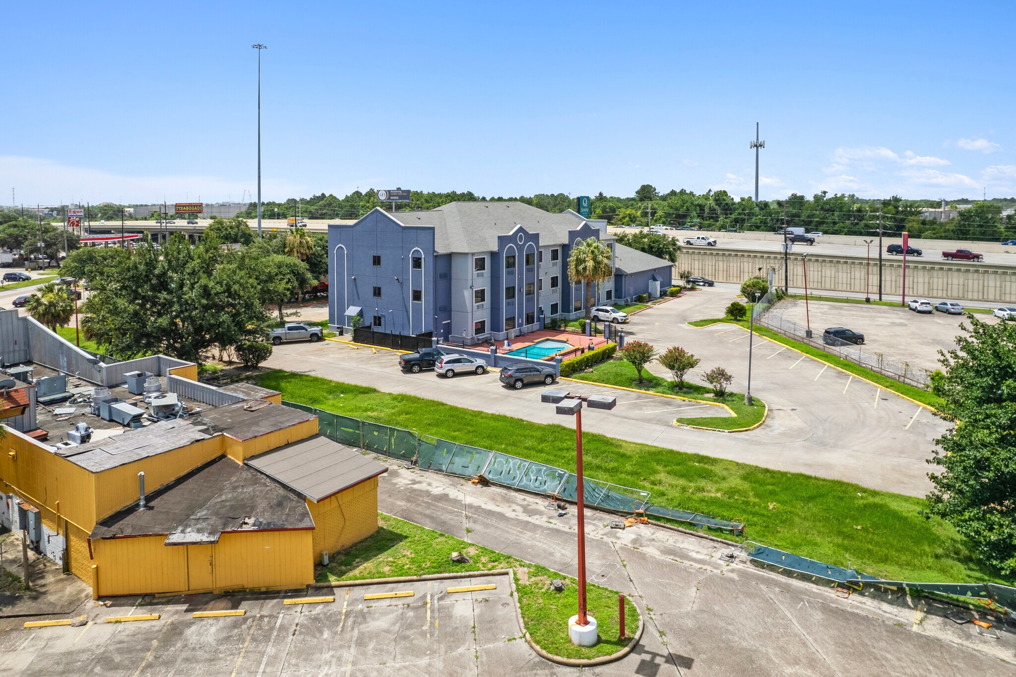 17550 Northwest Fwy, Houston, TX for sale Building Photo- Image 1 of 72