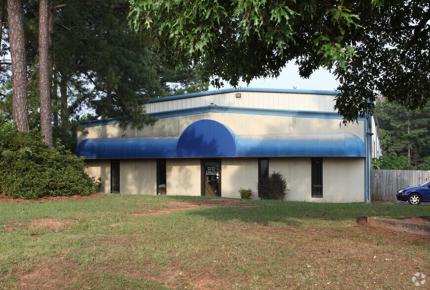 37 Bellamy Pl, Stockbridge, GA à vendre - Photo du bâtiment - Image 3 de 3