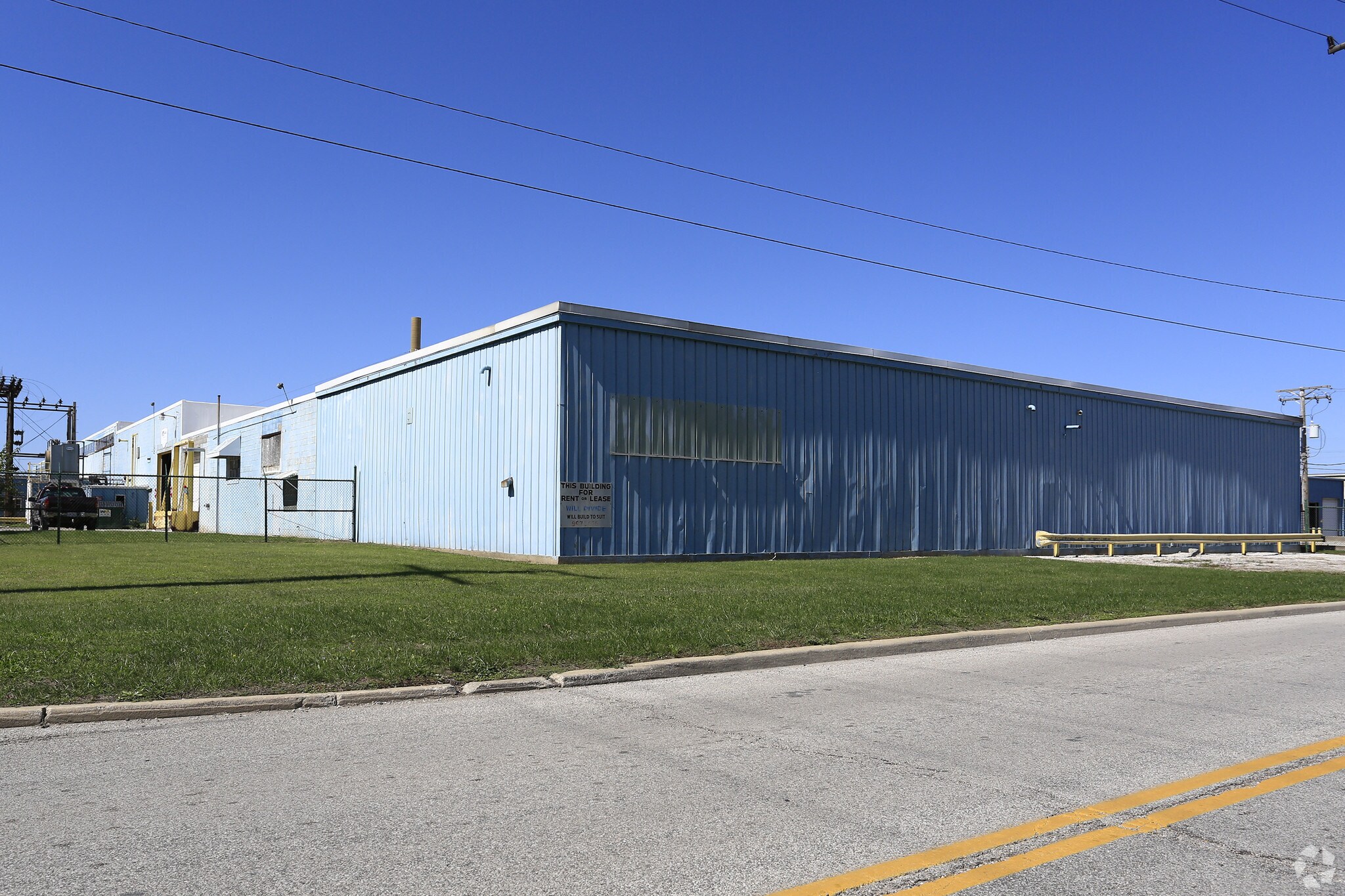 4621 W Benefit Ave, Ashtabula, OH for lease Primary Photo- Image 1 of 13