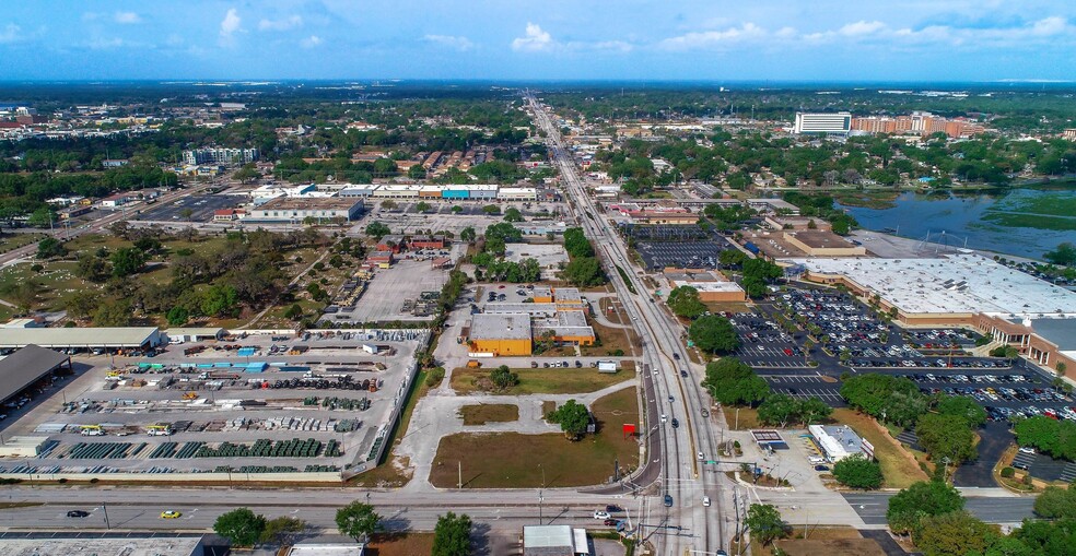 1005 E Memorial Blvd, Lakeland, FL for lease - Aerial - Image 3 of 6