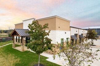 Plus de détails pour 308 Hazelwood St, Leander, TX - Industriel à louer