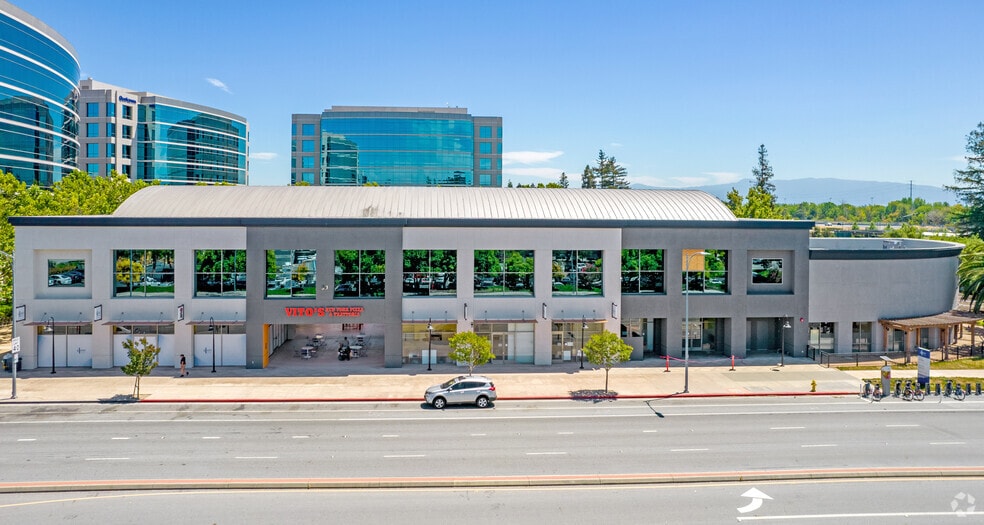 1700 Technology Dr, San Jose, CA for lease - Building Photo - Image 2 of 6