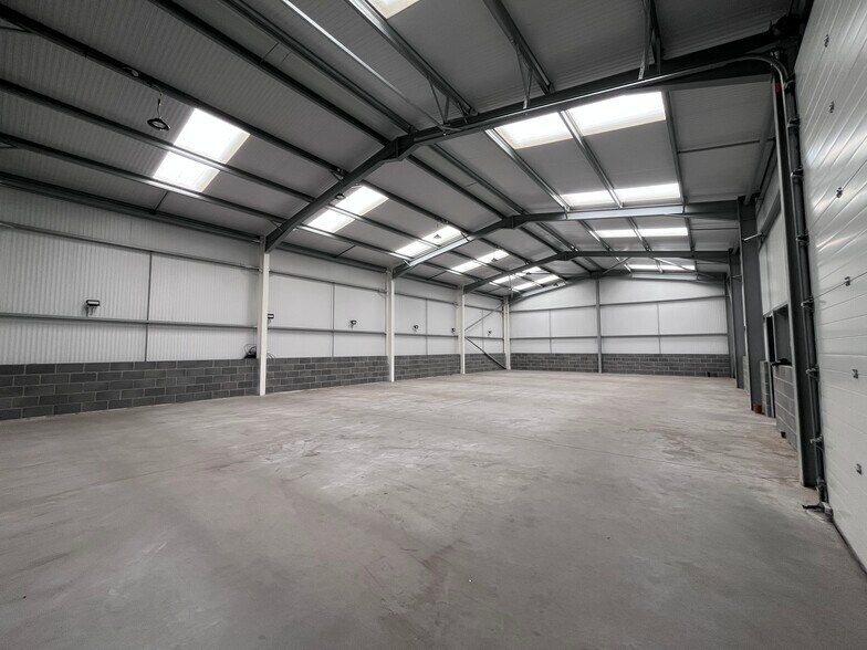 1 Westerby Rd, Middlesbrough à louer - Photo du bâtiment - Image 2 de 4