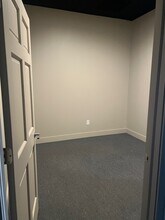 990 N Kinzie Ave, Bradley, IL à louer Photo intérieure- Image 2 de 7