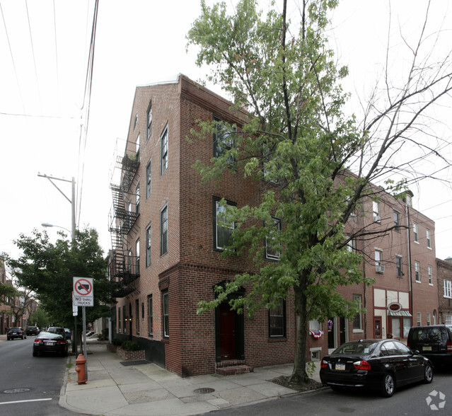 827 S 2nd St, Philadelphia, PA à vendre - Photo principale - Image 1 de 1