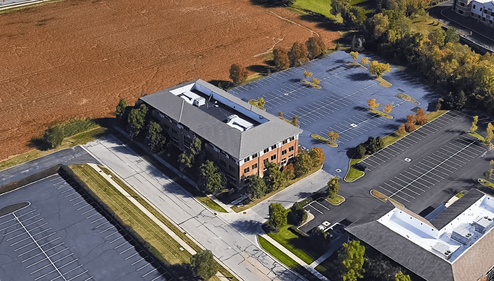 450 Alkyre Run Dr, Westerville, OH à vendre - Photo du bâtiment - Image 3 de 14