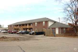 More details for 3220 Commander Dr, Louisville, KY - Multifamily for Sale