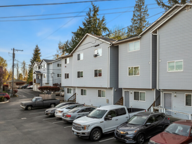 113-115 W Casino Rd, Everett, WA for sale - Building Photo - Image 3 of 7