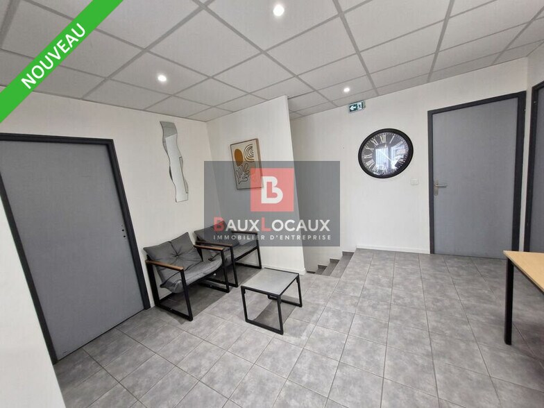 Office in Fos-sur-Mer for lease - Interior Photo - Image 1 of 6