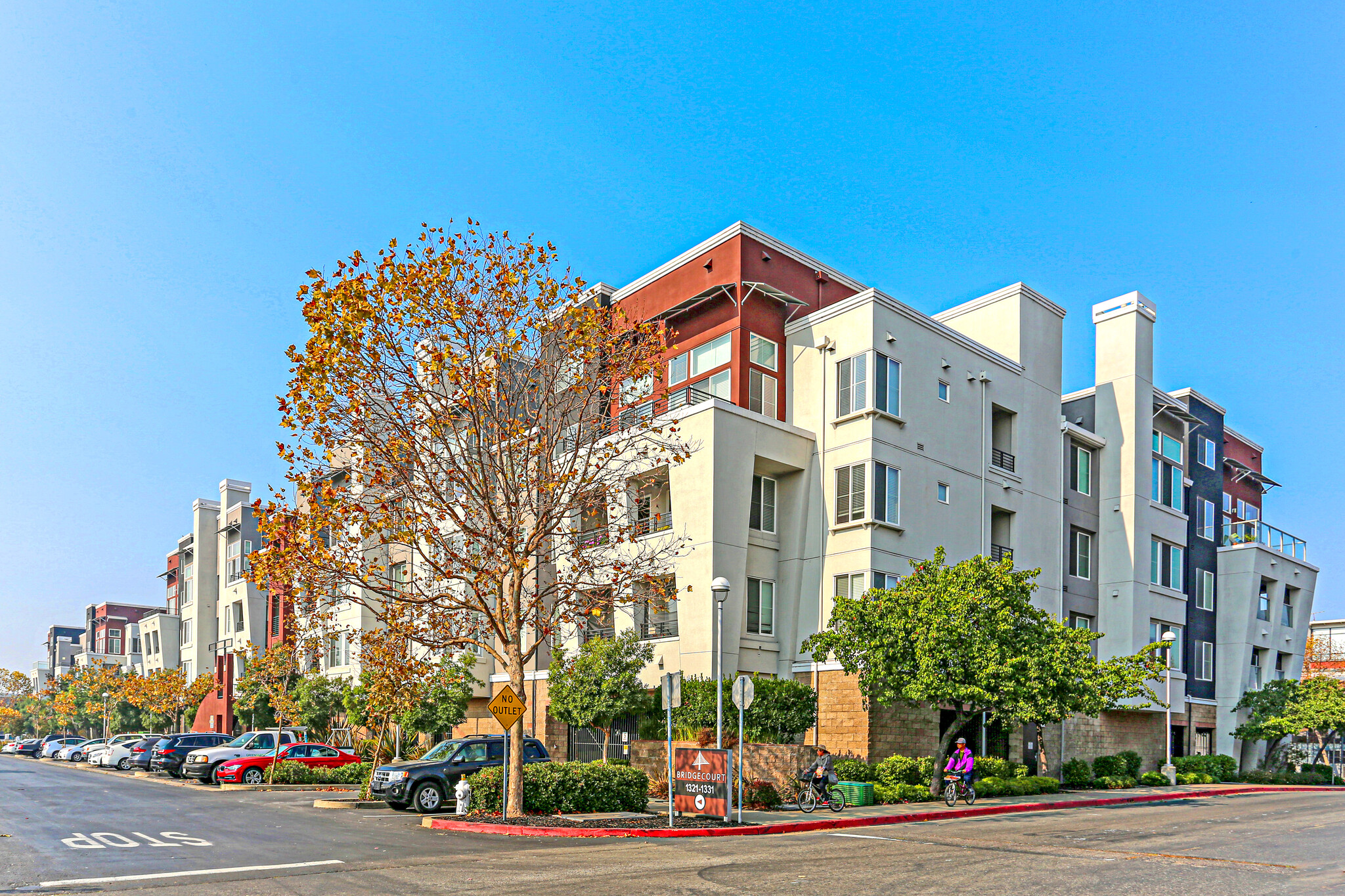 1325 40th St, Emeryville, CA à louer Photo principale- Image 1 de 83