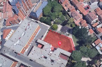 León - Aerial  map view - Image1