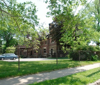 Plus de détails pour 715 Buchtel Ave, Akron, OH - Bureau à vendre