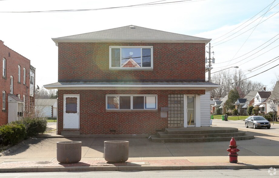 29436 Euclid Ave, Wickliffe, OH à louer - Photo du bâtiment - Image 2 de 8