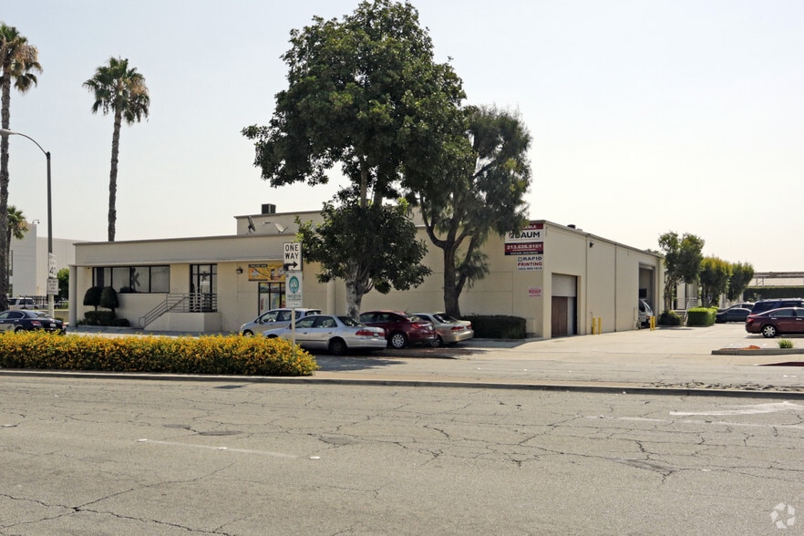 6140-6170 Eastern Ave, Commerce, CA for lease - Building Photo - Image 1 of 5