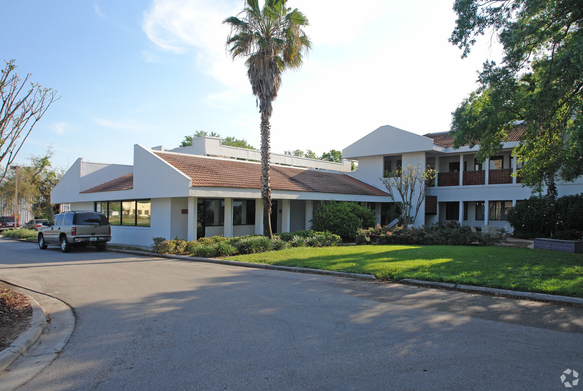 1750 W Broadway, Oviedo, FL for lease Building Photo- Image 1 of 5