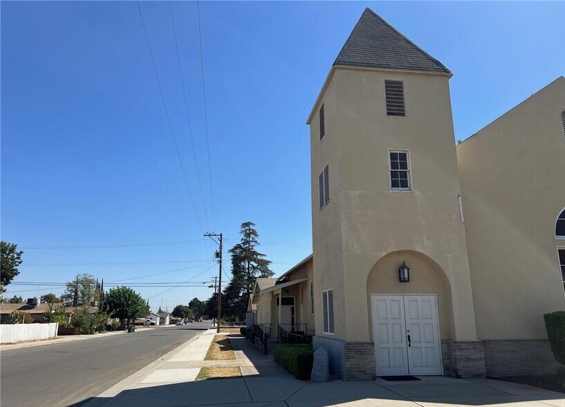 607 Trinity Ave, Chowchilla, CA à vendre - Photo du bâtiment - Image 2 de 24