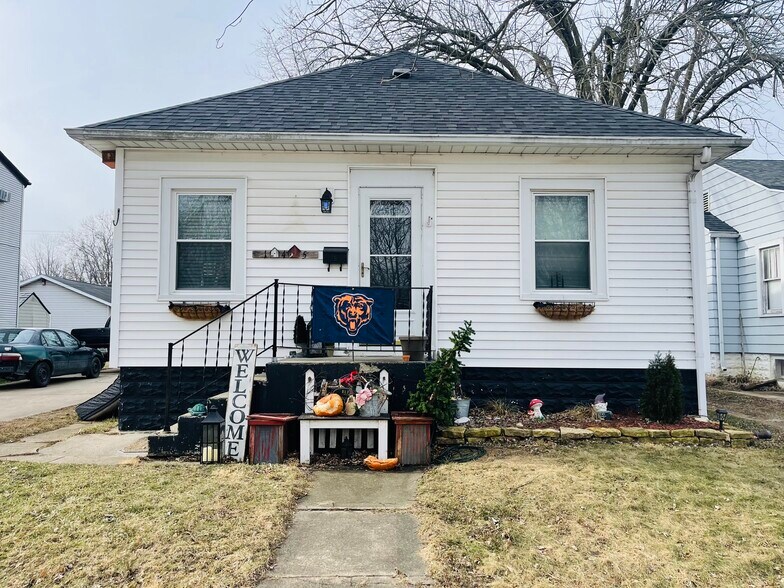 1355 S 7th Ave, Kankakee, IL for sale - Primary Photo - Image 1 of 15