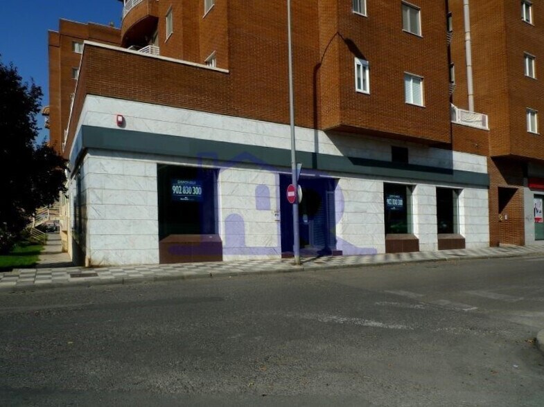 Immeuble residentiel dans Cuenca, Cuenca à vendre - Photo du bâtiment - Image 1 de 1